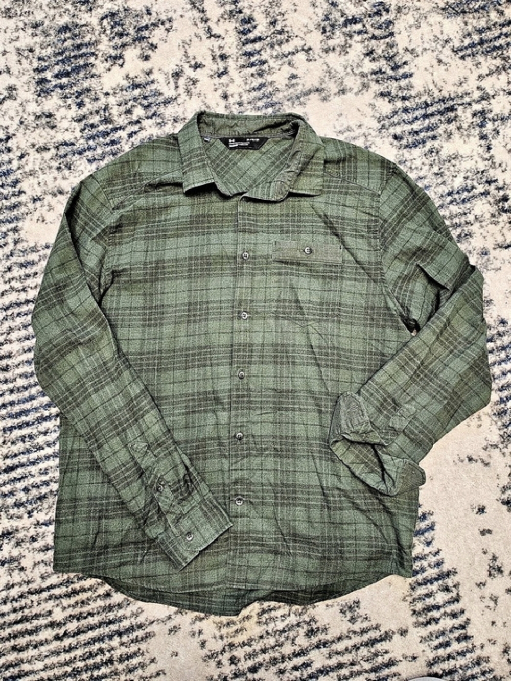 Under Armour Men's Plaid Button Down Size XL